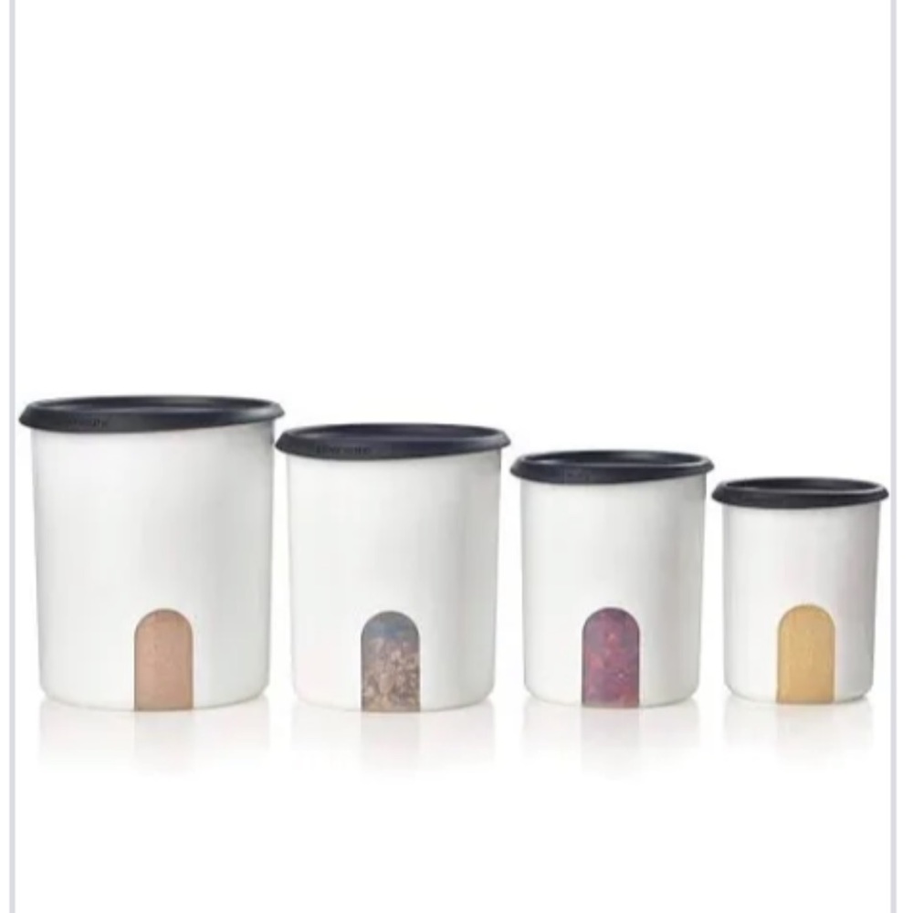 Tupperware container set